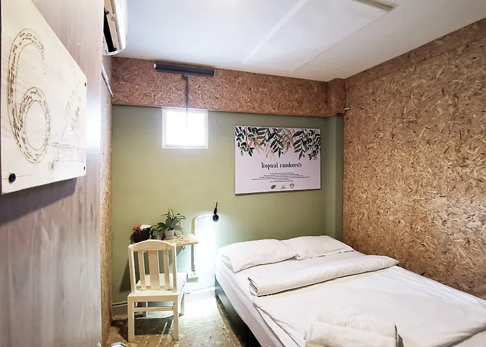 Hostel Foresttel.bkk *