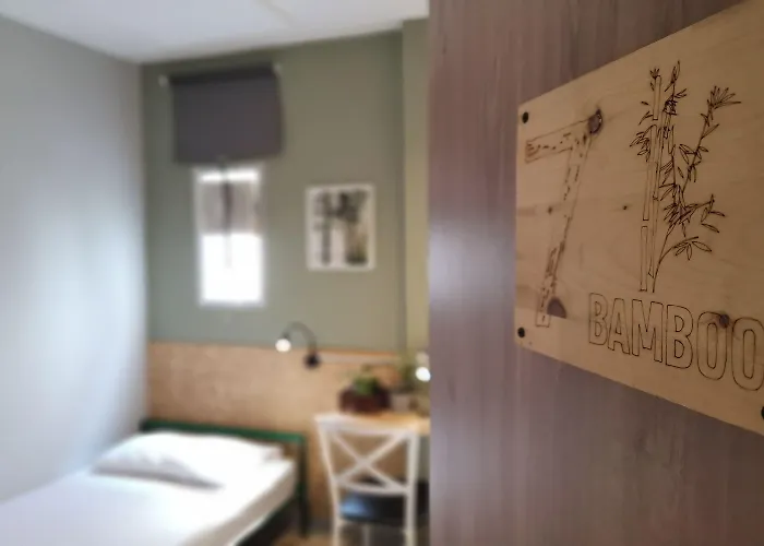 بيت شباب Foresttel.bkk *