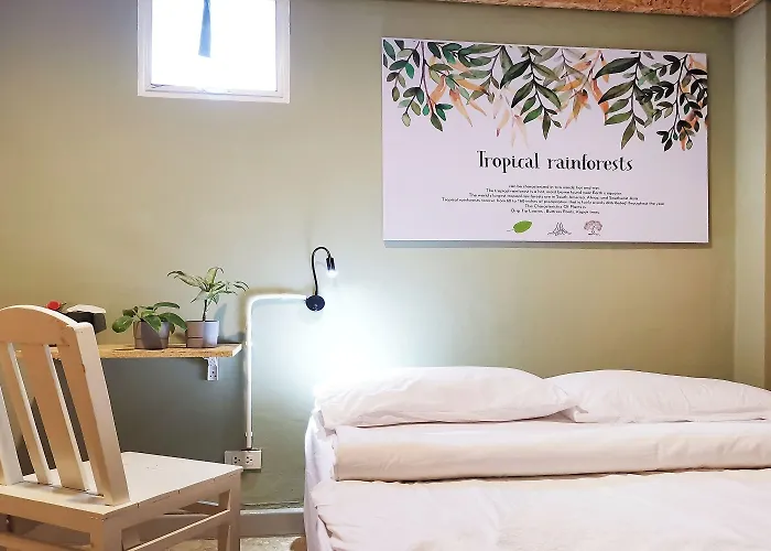 بيت شباب Foresttel.bkk