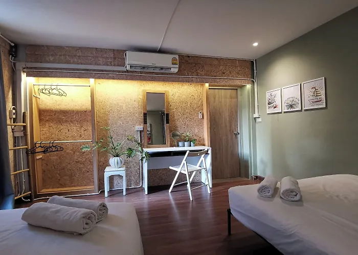 Foresttel.bkk بيت شباب بانكوك